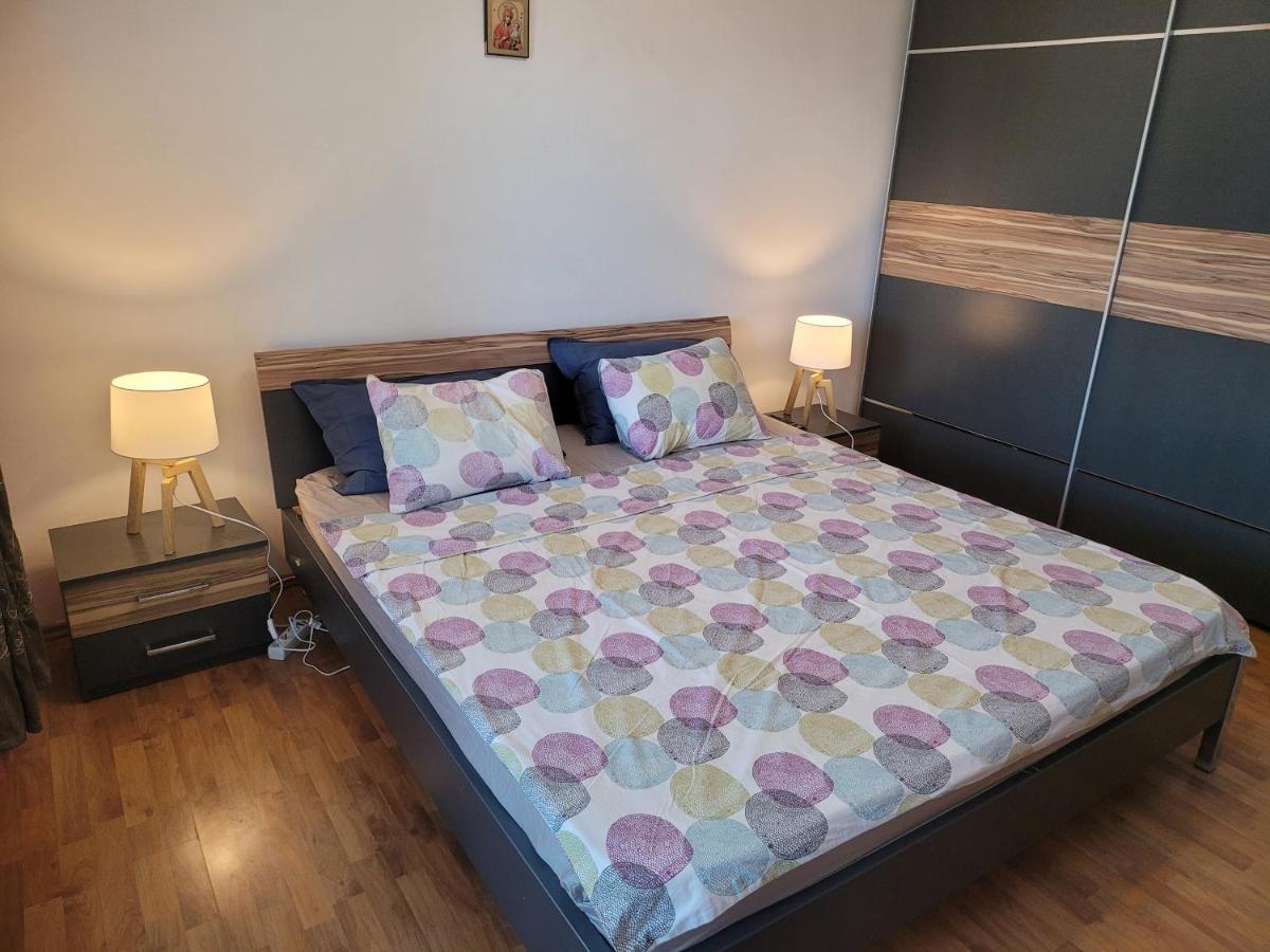 Quiet, Relaxing, Family Friendly Lejlighed Bukarest Eksteriør billede